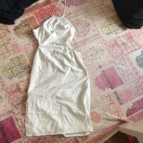 Meshki White Linen Halter Dress Cutout sides back M - Picture 1 of 5